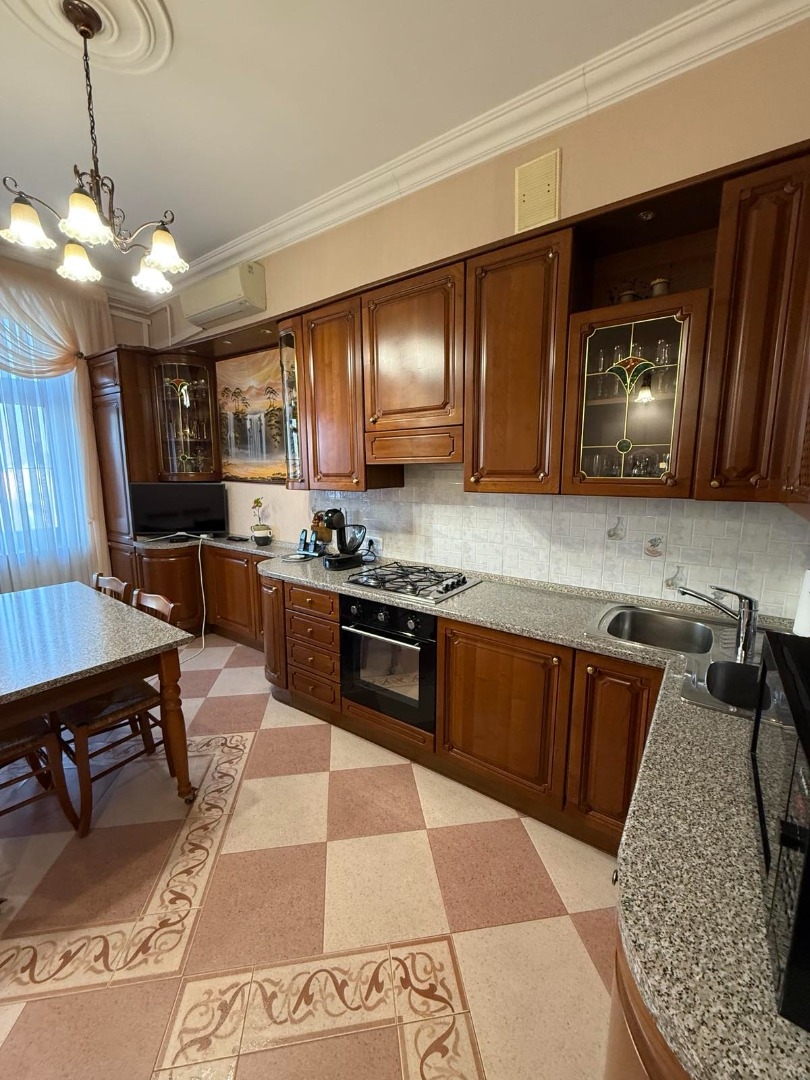 продажа трехкомнатной квартиры номер A-173524 в Приморском районе, фото номер 13